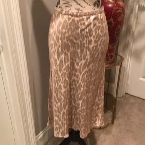Silky leopard midi  Size 6